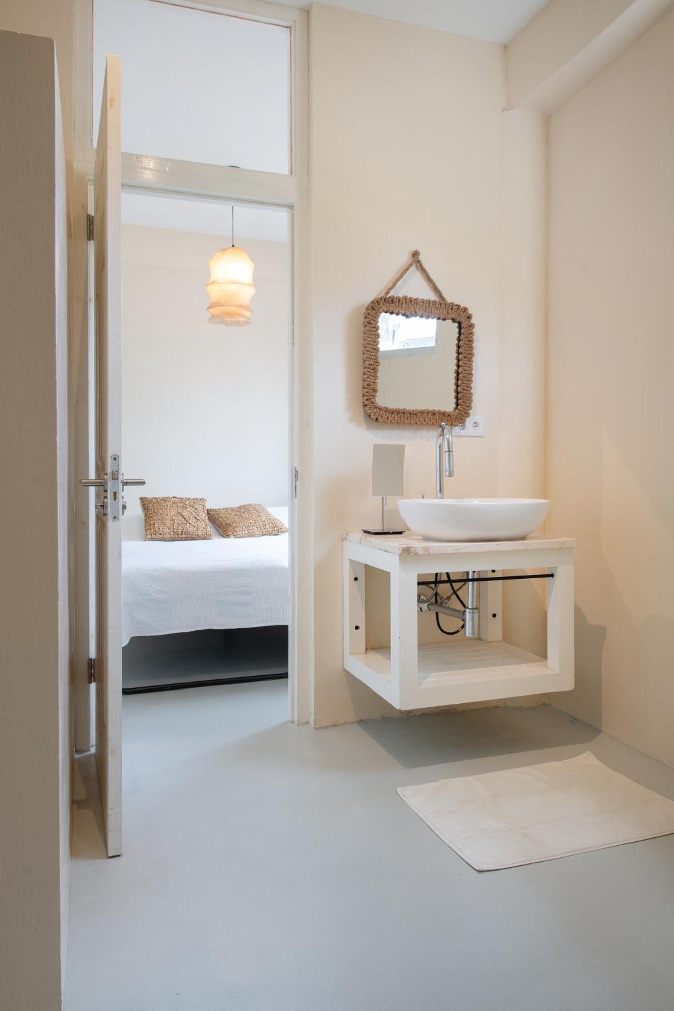 Villa At Secured Gated Resort Near Mambo Beach! Виллемстад Экстерьер фото