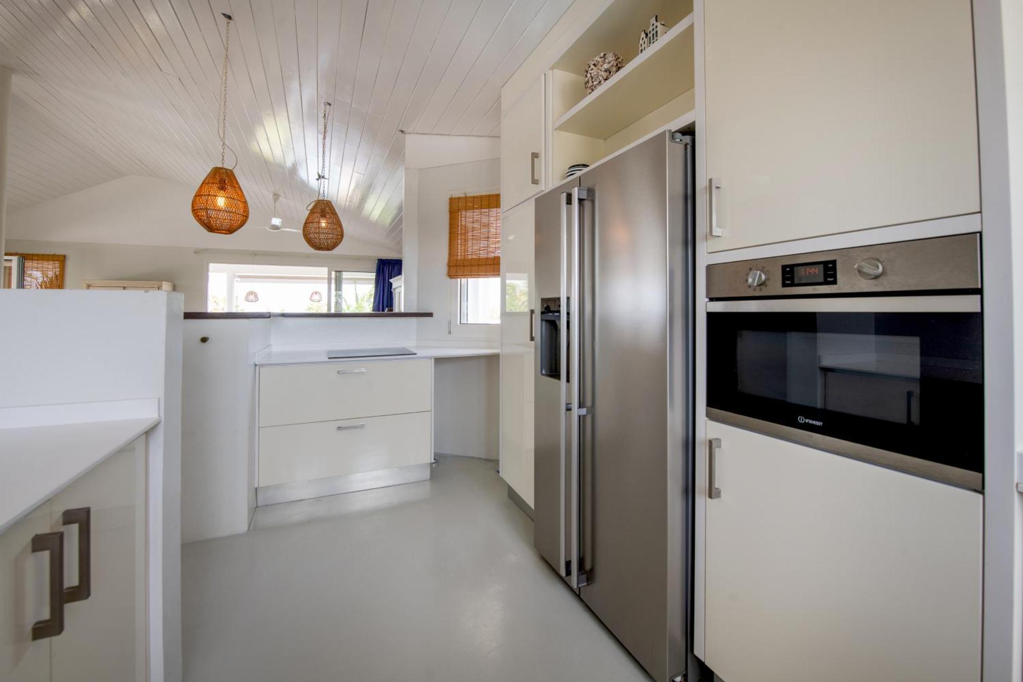 Villa At Secured Gated Resort Near Mambo Beach! Виллемстад Экстерьер фото