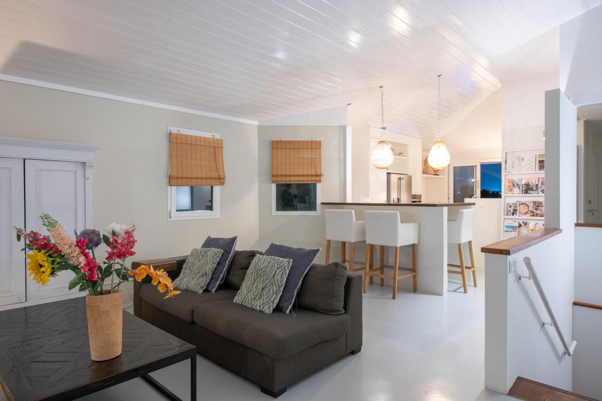Villa At Secured Gated Resort Near Mambo Beach! Виллемстад Экстерьер фото